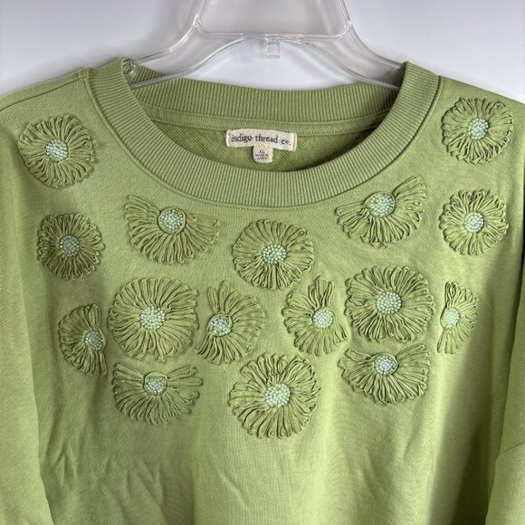 Indigo Thread Co. Women's Floral Beaded Sweatshirt Size XL Green NWOT - Picture 2 of 8